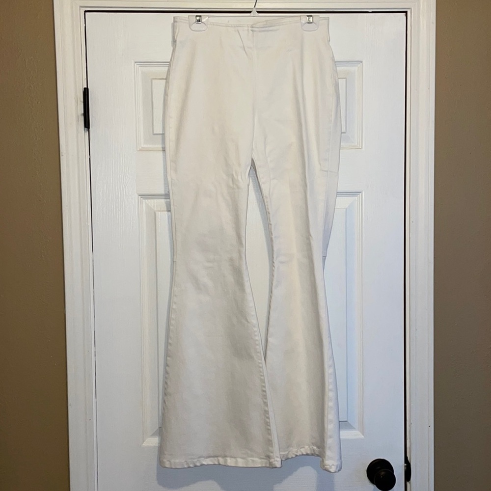Chelsea and Violet white flared pants